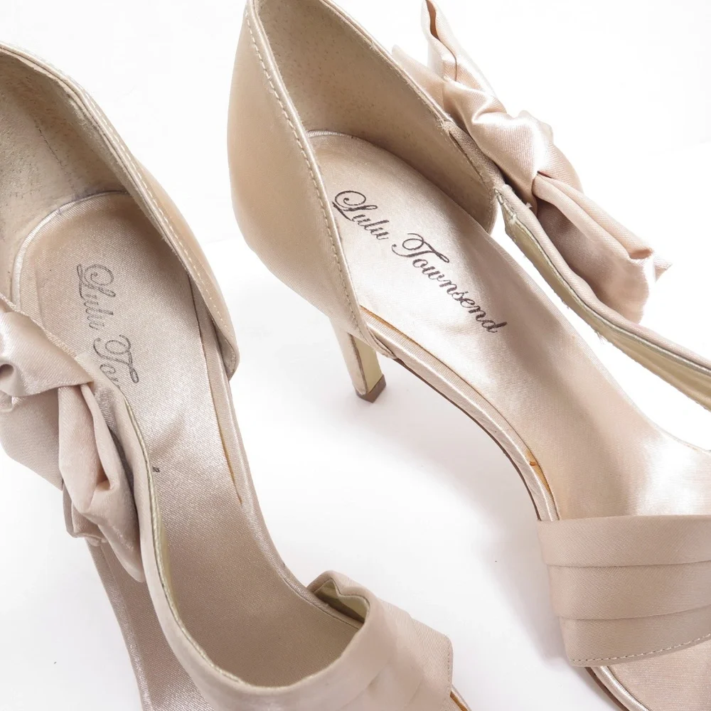 LULU TOWNSEND Satin Champagne High Heel Shoes - Picture 3 of 8